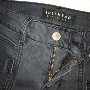 Bullhead Denim Co. Mid-Rise Skinniest Jeans